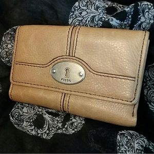 Fossil trifold ladies wallet
